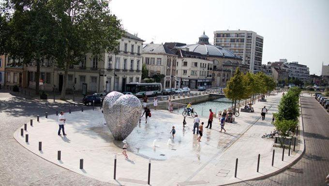 Le Nid Troyens Apartment Troyes Bagian luar foto